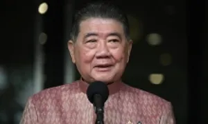 Quyền Thủ tướng Thái Lan bị tố khi quân